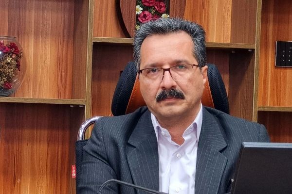 آغاز ساماندهی و تعمیرات حفاظ فلزی برای رفع نقاط حادثهخیز در محورهای شمالی استان کرمان آغاز ساماندهی و تعمیرات حفاظ فلزی برای رفع نقاط حادثهخیز در محورهای شمالی استان کرمان