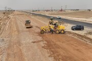 بینید | عملیات اجرایی چهارخطه محور اهواز- مسجدسلیمان در خروجی شهر ملاثانی تا شهر جدید رامین