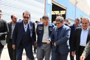 بازدید مدیرعامل راه آهن از ایستگاه لجستیکی حسن‌آباد و سایت تعمیر واگن/ تأکید بر بومی‌سازی و توسعه ریلی