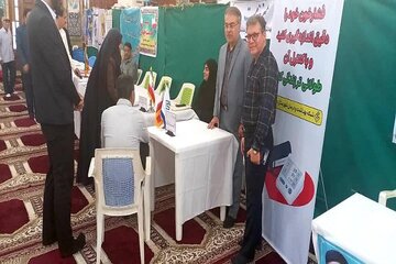 برپایی میز خدمت اداره راه و شهرسازی شهرستان دشتستان