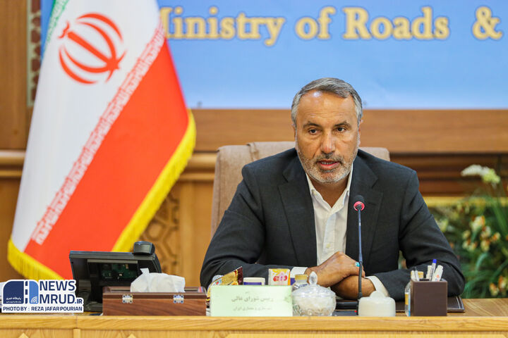 حمایت مجلس از برنامه‌های وزارت راه ادامه دارد