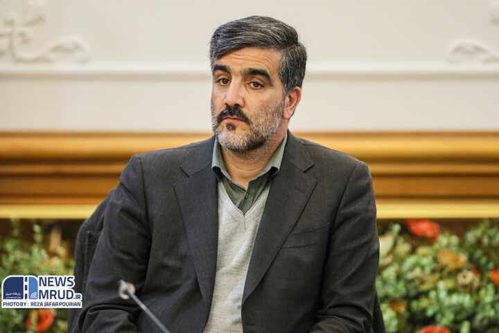 آیین نامه دولتی حق بیمه رانندگان ناوگان حملونقل کالا به زودی اصلاح میشود رضا اکبری