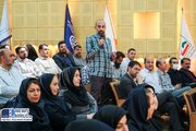 ببینید | دیدار صمیمانه وزیر راه و شهرسازی با همکاران این وزارتخانه