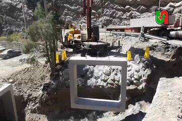 ویدیو| عملیات باکس گذاری آبروی واریان در محور کرج کندوان