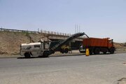 ببینید |عملیات اجرایی لکه گیری و روکش آسفالت باند شمالی محور ماهدشت -اشتهارد