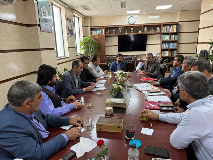 بررسی مسائل و مشکلات آمادهسازی و تامین زمین طرحهای مسکن
مهر، بازآفرینی شهری و نهضت ملی مسکن شهرستان میرجاوه بررسی مسائل و مشکلات آمادهسازی و تامین زمین طرحهای مسکن مهر، بازآفرینی شهری و نهضت ملی مسکن شهرستان میرجاوه