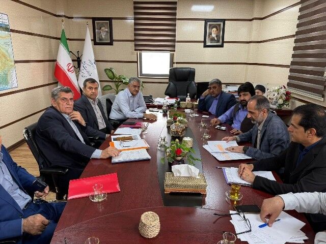 بررسی مسائل و مشکلات آماده‌سازی و تامین زمین طرح‌های مسکن مهر، بازآفرینی شهری و نهضت ملی مسکن شهرستان میرجاوه