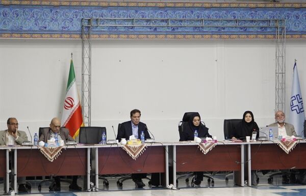 برگزاری نشست تخصصی «تبیین رویکردها و تشریح تغییرات ویرایش پنجم آئین‌نامه طراحی ساختمان ها در برابر زلزله»