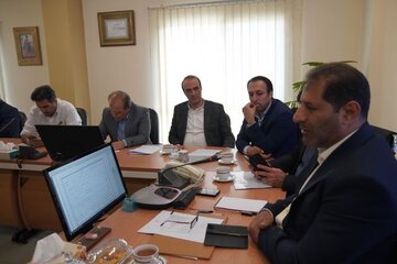 نشست مشترک مدیرکل راه و شهرسازی استان اصفهان با مسئولین استانی