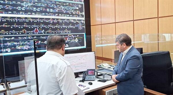 بازدید سرزده مدیرعامل از مرکز کنترل ترافیک راه‌آهن