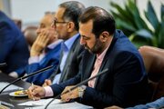 ببینید| نشست صمیمی فرزانه صادق وزیر راه و شهرسازی با روسای اصناف حمل و نقل کالا و بررسی موضوعات مرتبط