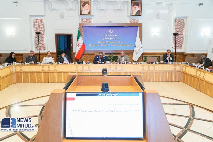 آغاز سفرهای اربعین ۱۴۰۴ از چهارم مرداد/ زمان پیش فروش بلیت ناوگان اتوبوس، قطار و هواپیما اعلام شد نشست