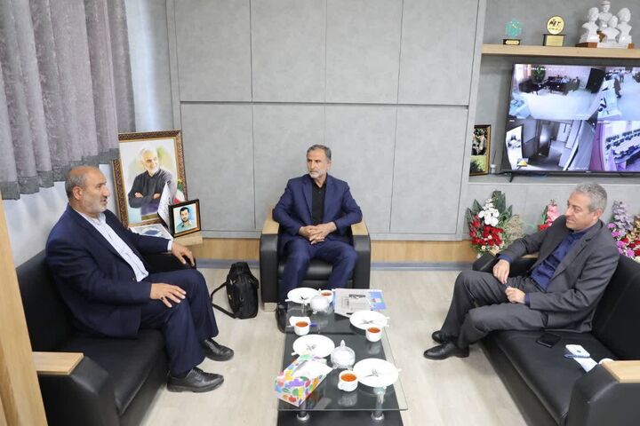 واگذاری ۴ هکتار زمین برای راه اندازی شهرک اربعین در مرز تمرچین دیدار با رییس ستاد توسعه و بازسازی عتبات عالیات آذربایجان غربی
