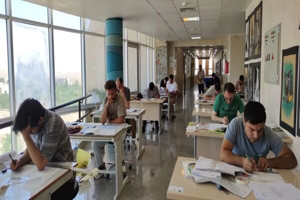 آزمون ورود به حرفه مهندسان، کاردانهای فنی ساختمان و معماران تجربی در خراسان شمالی برگزار شد