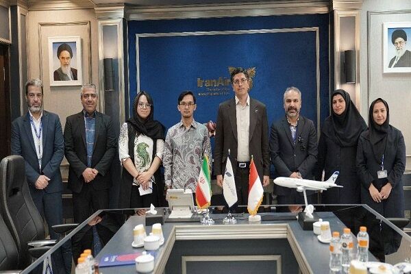 بررسی برقراری پرواز مستقیم «هما» به جاکارتا