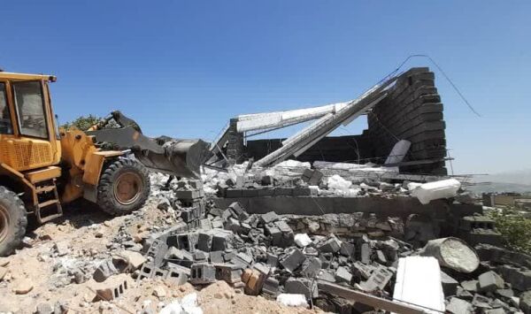 رفع تصرف  ۴۰۰ متر مربع از اراضی ملی شهر ایلام .PNG