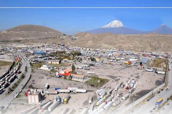 رشد ۲۰ درصدی تردد ناوگان باری در پایانه مرزی بازرگان؛ سومین مرز ترانزیتی کشور  بازرگان.png