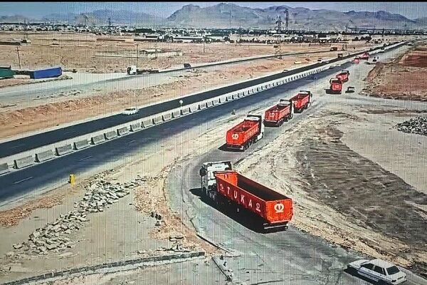 سهم ۱۷ درصدی ناوگان سنگین در تردد جاده‌ای استان اصفهان در ماه گذشته