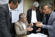 دیدار چهره به چهره معاون وزیر و مدیرعامل سازمان ملی زمین و مسکن و  پیمان آرامون مدیرکل و رئیس شورای هماهنگی راه و شهرسازی آذربایجان غربی با مردم شهرستان مهاباد