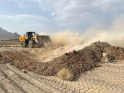 ببینید| عملیات آماده سازی سایت 90 هکتاری طرح نهضت ملی مسکن شهرستان مهرستان سیستان و بلوچستان