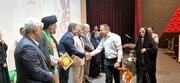 ببینید| برگزاری جشن واگذاری زمین در طرح جوانی جمعیت در شهرستان آبادان
