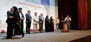 ببینید| برگزاری جشن واگذاری زمین در طرح جوانی جمعیت در شهرستان آبادان
