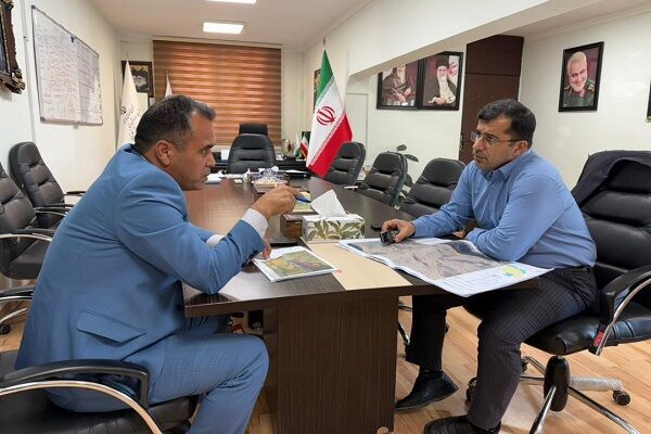 بررسی مشکلات توسعه‌ای شهر فراغی در نشست مدیرکل راه و شهرسازی گلستان با شهردار