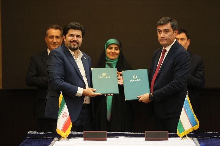 یادداشت تفاهم توسعه همکاری‌های ترانزیتی ایران و ازبکستان امضاء شد