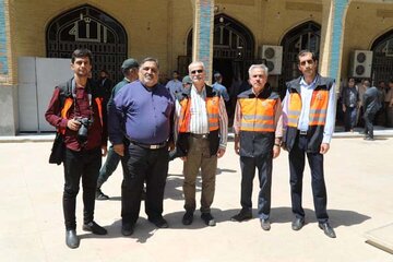 ببینید|حضور جمعی از کارکنان و معاونین اداره کل راهداری و حمل و نقل جاده‌ای استان البرز در مراسم بزرگداشت سی و ششمین سالروز ارتحال حضرت امام خمینی (ره) در کرج