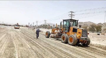 ادامه عملیات اجرایی در محور منوجان – رودان