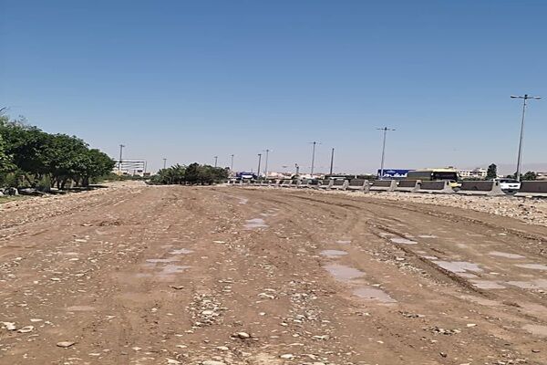 آغاز عملیات ریزش‌برداری و تعریض محور دهدلی - بادره در شهرستان اردل استان چهارمحال و بختیاری