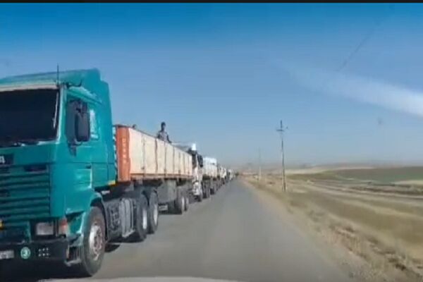ویدیو|اعزام ۳۵ دستگاه ماشین‌آلات سنگین به بندر شهید رجایی‌ به منظور حمل کالای اساسی از این بندر به استان آذربایجان غربی