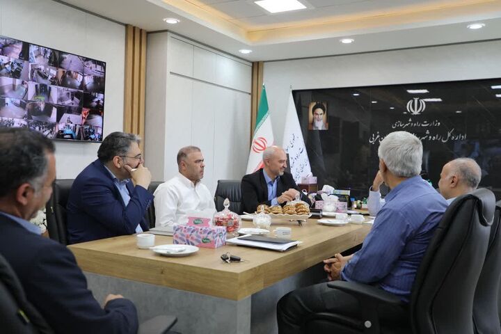 بهرهمندی از ظرفیت دانشگاه صنعتی ارومیه در اجرای طرحهای نهضت ملی مسکن دیدار مدیرکل با رئیس دانشگاه صنعتی ارومیه