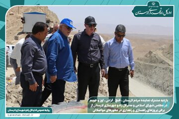 ویدئو|بازدید مدیرکل راه و شهرسازی لارستان و نماینده مردم لارستان در مجلس از محورهای مواصلاتی