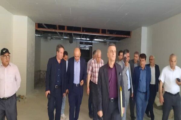 بازدید مدیر کل راه و شهرسازی و معاون عمرانی استانداری البرز از پروژه بیمارستانی سیدالشهدا
