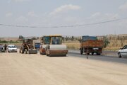 اجرای عملیات راهسازی در ۲۶ کیلومتر از محور میاندوآب-شاهین‌دژ و ۳۸ کیلومتر از محور تکاب - شاهین‌دژ