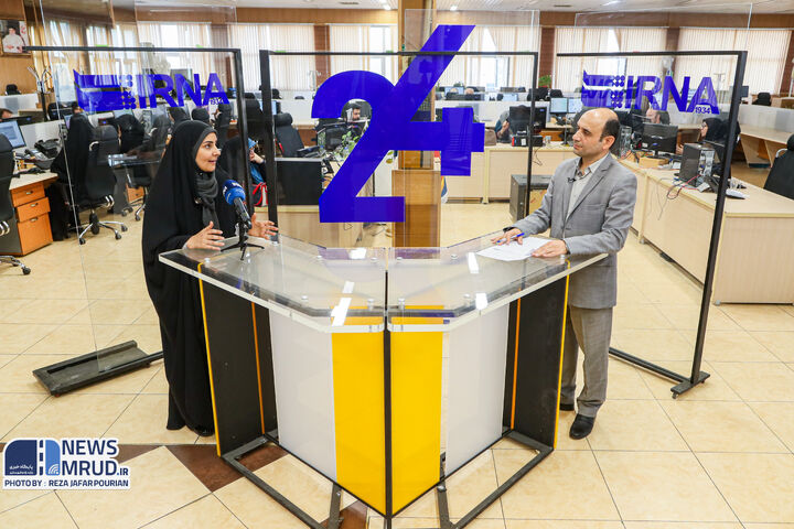 وزیر راه و شهرسازی از خبرگزاری ایرنا بازدید کرد