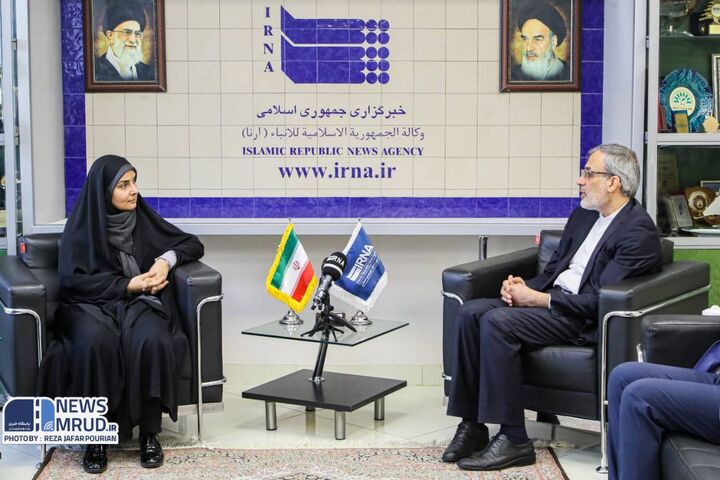 ببینید ‌| بازدید وزیر راه و شهرسازی از خبرگزاری جمهوری اسلامی (ایرنا)