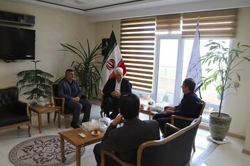ببینید | دیدار مدیرکل راه و شهرسازی با مدیر شعب بانک ملی استان البرز