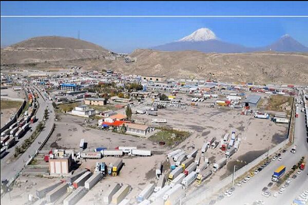 رشد ۱۰۰ درصدی ترانزیت از مرز بازرگان؛ دروازه طلایی تجارت زمینی و فرصت‌ساز سرمایه‌گذاری