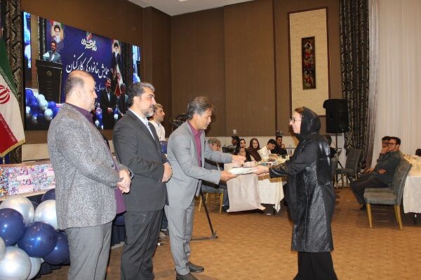 تجلیل از بازنشستگان اداره کل راه و شهرسازی استان همدان  تجلیل از بازنشستگان