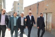 بازدید غلامرضا کاظمیان، معاون شهرسازی و معماری وزیر راه و شهرسازی و دبیر شورای‌عالی شهرسازی و معماری ایران از بافت‌های تاریخی و اراضی پادگان ارتش در ارومیه