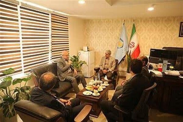 قدردانی استاندار هرمزگان از حمایت‌های صندوق ملی مسکن برای  پروژه‌های زیربنایی و روبنایی نهضت ملی استان