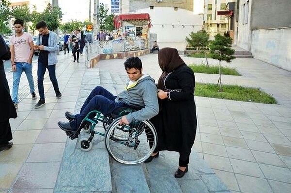 رعایت کامل قانون حمایت از حقوق معلولان، شرط لازم برای افتتاح ساختمانها و فضاهای شهری معلول