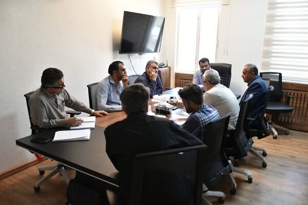 جلسه بررسی فنی اجرای عملیات آمادهسازی سایتهای نهضت ملی مسکن سمنان برگزار شد آماده سازی سایت نهضت ملی مسکن سمنان