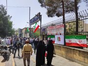 ببینید | برپایی ایستگاه پذیرایی از راهپیمایان جمعه خشم و نصر توسط ادارهکل راهداری و حملونقل جادهای استان اصفهان