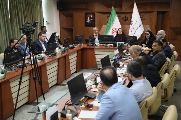جلسه کمسیون عمران مجلس شورای اسلامی در وزارت راه برگزار شد 