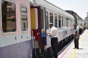 ببینید| خدمترسانی ایستگاه راه آهن و پایانههای حمل و نقل به مسافران در استان سمنان