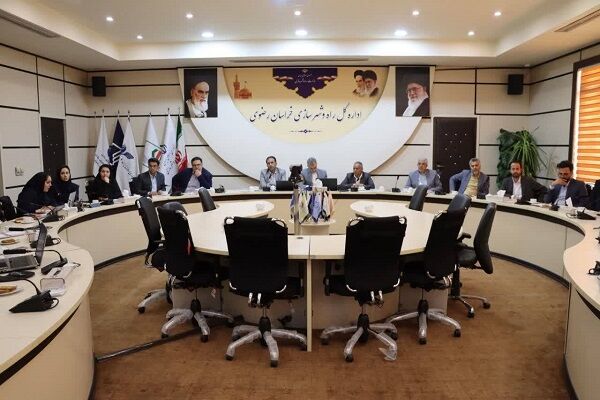 توسعه زیرساختهای مسکن، محور گفتوگوی مدیرکل راه و شهرسازی خراسان رضوی با نماینده خواف و رشتخوار در مجلس  اداره کل راه و شهرسازی خراسان رضوی