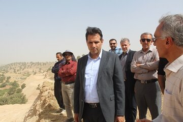 احداث پروژه های راهسازی شهرستان سیروان شتاب می گیرد.JPG